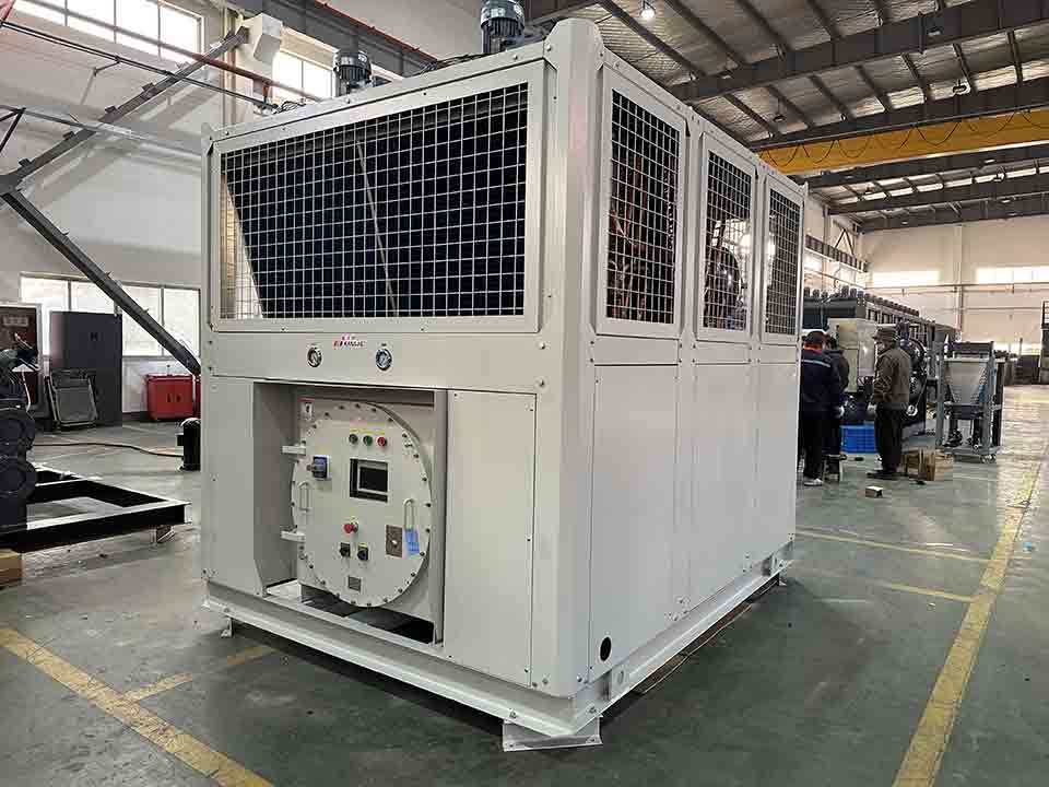 風(fēng)冷復(fù)疊式冷凍機(jī)